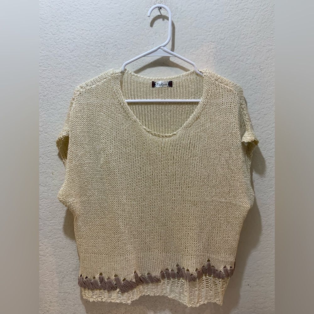 B & K Moda sweater